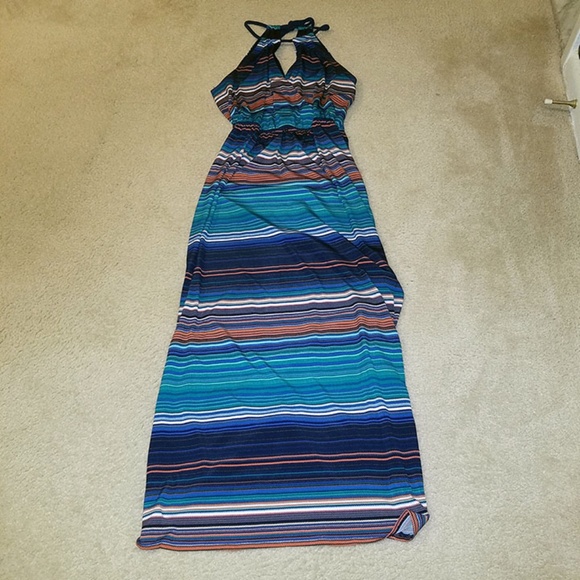 Bisou Bisou Dresses & Skirts - Bisou BIsou Striped Summer Halter Maxi Dress 8